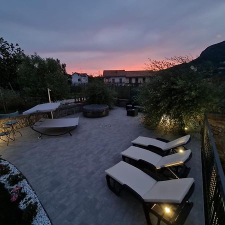Il Violino Degli Dei Holiday House Аджерола Екстериор снимка