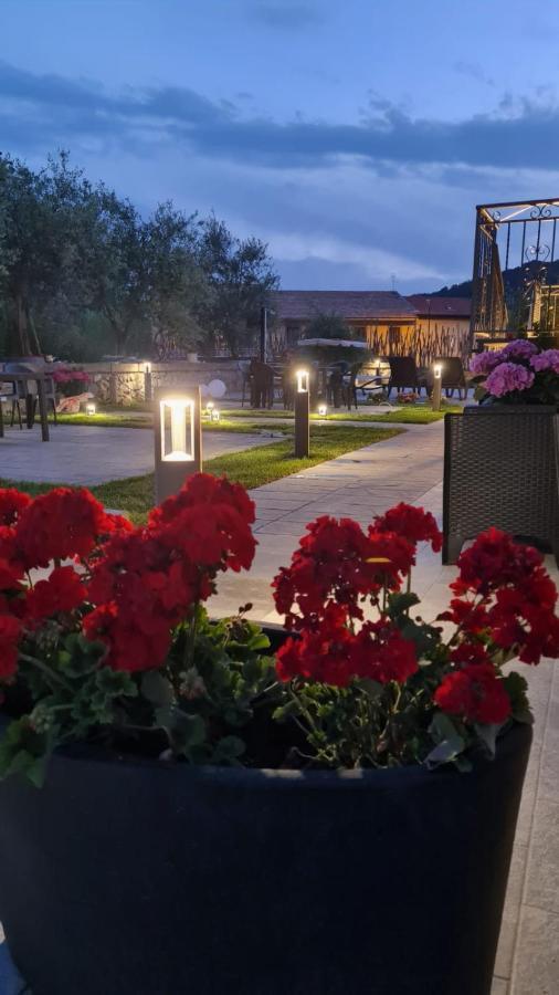 Il Violino Degli Dei Holiday House Аджерола Екстериор снимка